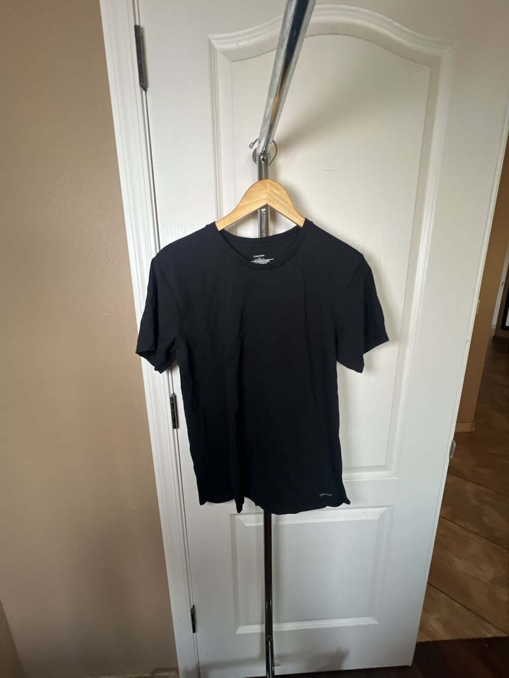 Calvin Klein Men's Cotton Classics Crewneck T-Shirt Black